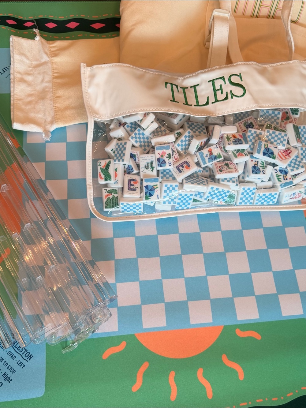 Mahjong tile set - Miss Out of Office - DUPES - Picture 11 of 16